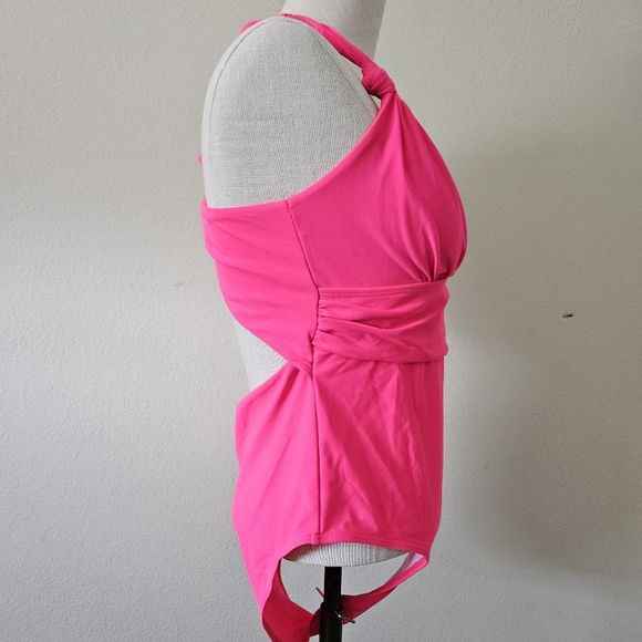Vibrant Pink One-Piece Swimsuit Large - Picture 5 of 6